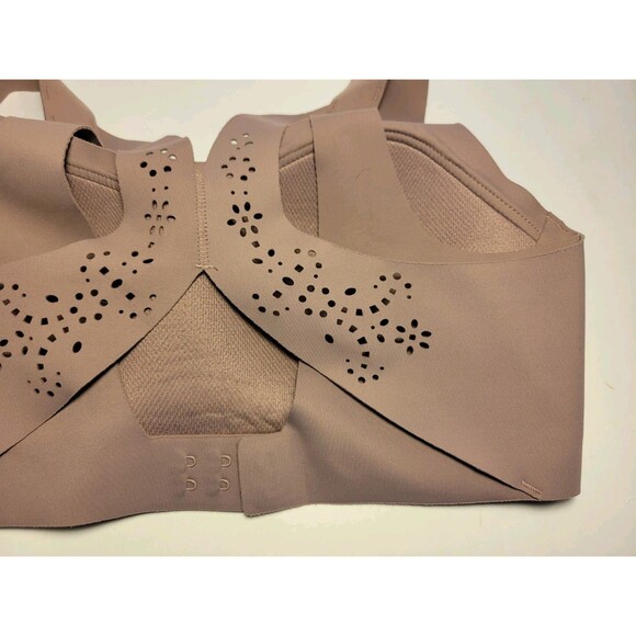 Victoria's Secret Victoria Sport Angel Max Bra Tan Cutout Floral Women Size 32C - Picture 10 of 16
